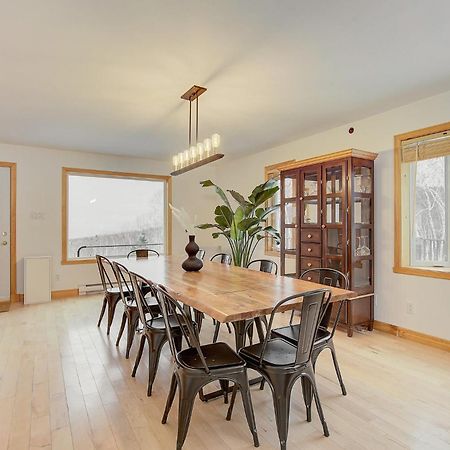 Vila Gorgeous View 10 Min To Massif Hot Tub And Garage Baie-Saint-Paul Exteriér fotografie